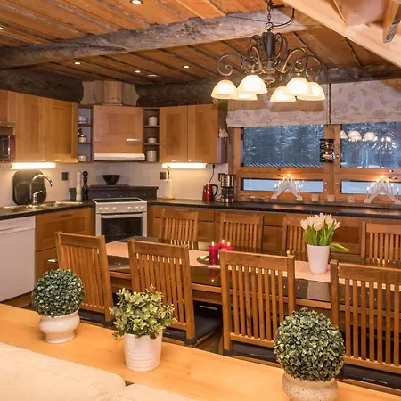 Aurora By Interhome *